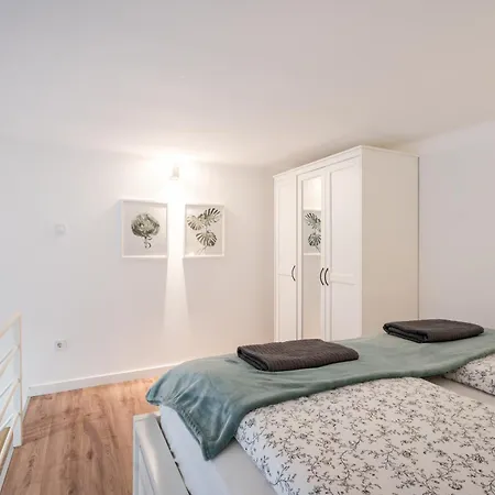 West Nest * Boedapest