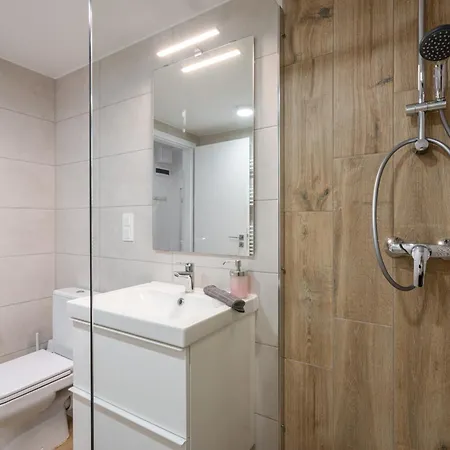 West Nest Daire Budapeşte