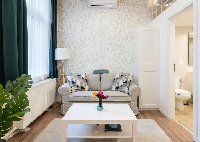 Apartament West Nest