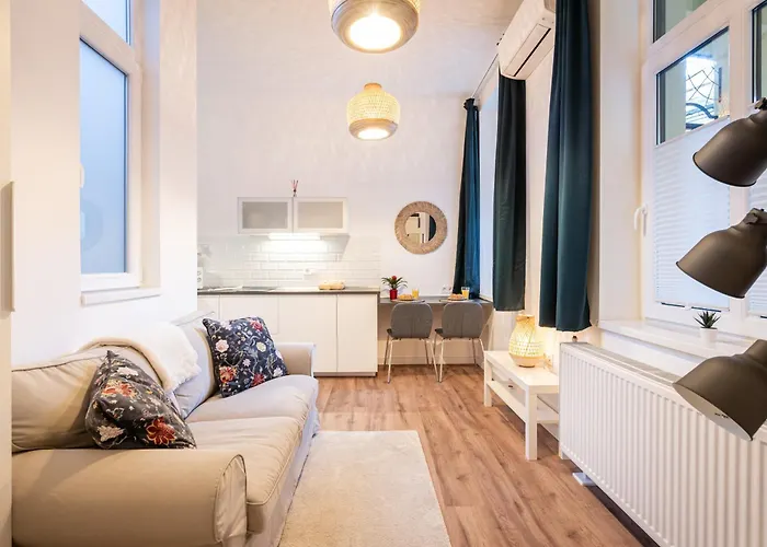 Apartament West Nest *